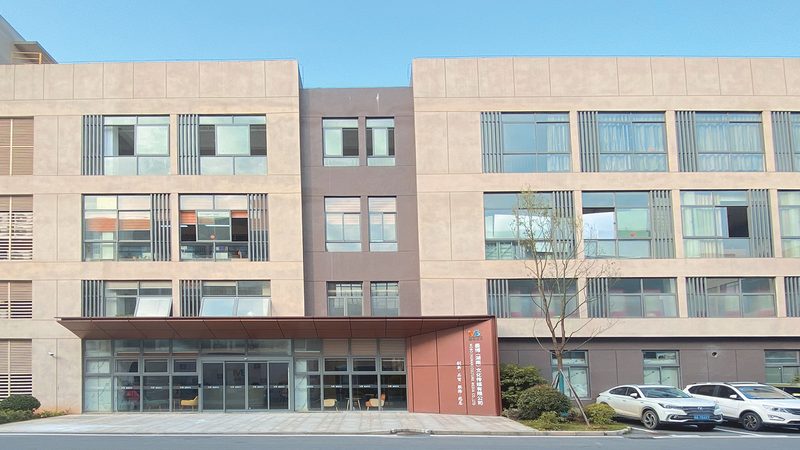 小团队如何借助直播代运营合作模式实现高效增长？**